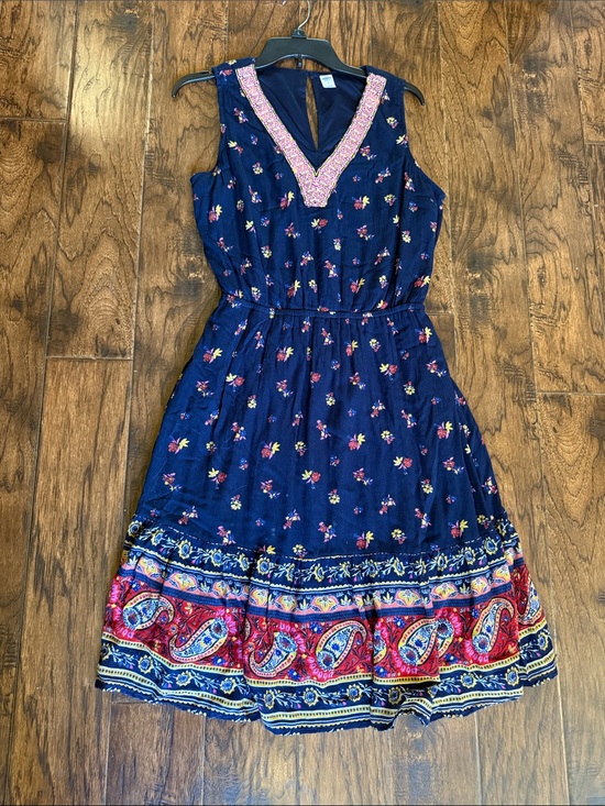Old Navy Dresses & Skirts - Old Navy Sleeveless Navy dress, size medium